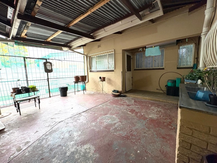 4 Bedroom Property for Sale in Naudeville Free State